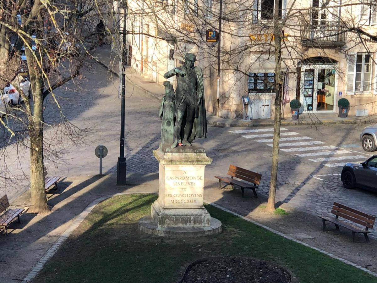 La Renaissance Au Coeur Du Centre Historique Leilighet Beaune  Eksteriør bilde
